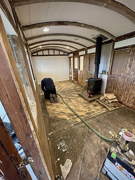 UsFew | We have a close network of teams that specialise in the conservation & restoration of historic buildings